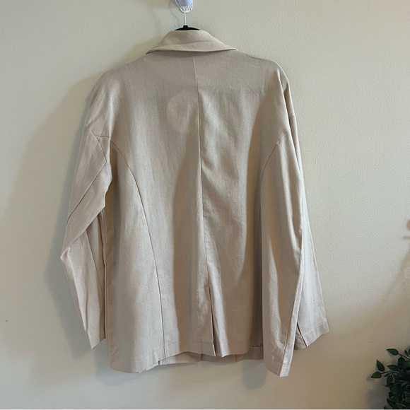 AMBER OVERSIZED LINEN BLAZER BEIGE - Picture 9 of 15